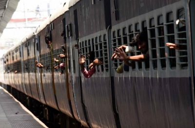Shramik trains can be provided in 24 hours of request: Govt | Shramik trains can be provided in 24 hours of request: Govt