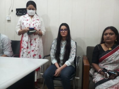 B'desh actress, who alleged rape bid, now accused of vandalism at club | B'desh actress, who alleged rape bid, now accused of vandalism at club B'desh actress, who alleged rape bid, now accused of vandalism at club | B'desh actress, who alleged rape bid, now accused of vandalism at club