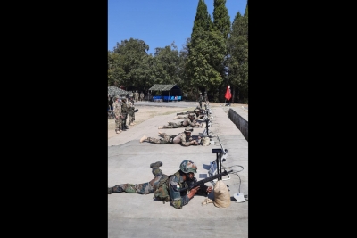 Uzbek troops learn handling of Sig Sauer rifles from Indian soldiers | Uzbek troops learn handling of Sig Sauer rifles from Indian soldiers