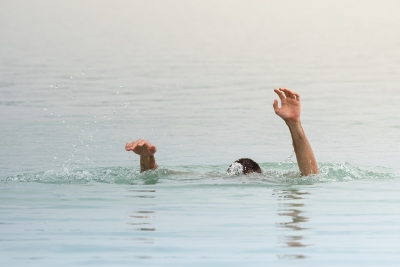 Four girl students drown in TN's Karur | Four girl students drown in TN's Karur Four girl students drown in TN's Karur | Four girl students drown in TN's Karur