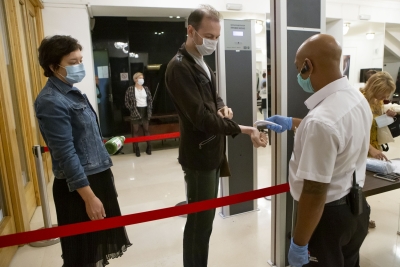 Russia adds 27,403 new Covid-19 cases | Russia adds 27,403 new Covid-19 cases Russia adds 27,403 new Covid-19 cases | Russia adds 27,403 new Covid-19 cases