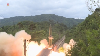 N.Korean missile launches show serious threat: US official | N.Korean missile launches show serious threat: US official
