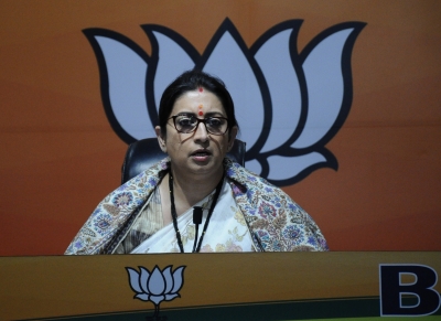Smriti Irani cements her position as the woman face of BJP | Smriti Irani cements her position as the woman face of BJP
