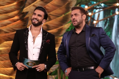 'Bigg Boss 15' to premiere with Ranveer as Salman's special guest | 'Bigg Boss 15' to premiere with Ranveer as Salman's special guest 'Bigg Boss 15' to premiere with Ranveer as Salman's special guest | 'Bigg Boss 15' to premiere with Ranveer as Salman's special guest