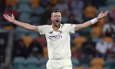 Ashes: Gillespie tells Robinson to find fitness for bowling all day in Tests | Ashes: Gillespie tells Robinson to find fitness for bowling all day in Tests