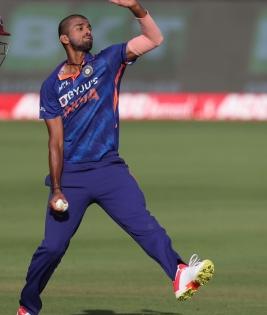 Washington Sundar replaces Deepak Chahar in India's squad for rest of ODIs against South Africa | Washington Sundar replaces Deepak Chahar in India's squad for rest of ODIs against South Africa