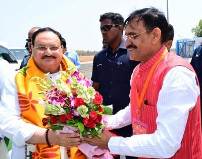 Nadda visits Narottam Mishra's residence in MP | Nadda visits Narottam Mishra's residence in MP