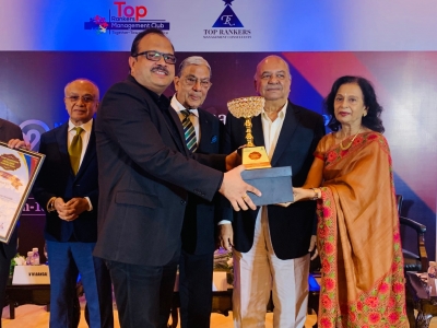 Pavan Kaushik gets Top Rankers Excellence Award in communication and PR | Pavan Kaushik gets Top Rankers Excellence Award in communication and PR