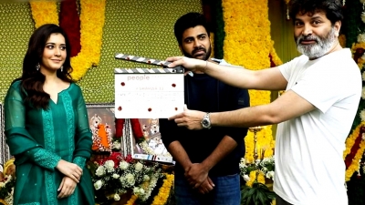 Sharwanand, Raashi Khanna film goes on floors with pooja | Sharwanand, Raashi Khanna film goes on floors with pooja Sharwanand, Raashi Khanna film goes on floors with pooja | Sharwanand, Raashi Khanna film goes on floors with pooja