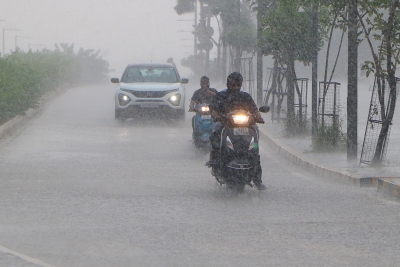 Heavy downpour across Gujarat, IMD warns of more rain ahead | Heavy downpour across Gujarat, IMD warns of more rain ahead Heavy downpour across Gujarat, IMD warns of more rain ahead | Heavy downpour across Gujarat, IMD warns of more rain ahead