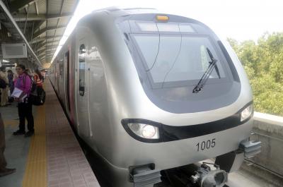 After CM's green flag, Mumbai Metro train trials to start early 2022 | After CM's green flag, Mumbai Metro train trials to start early 2022