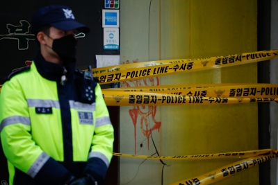 Fire at building near Seoul Plaza contained; no casualties reported | Fire at building near Seoul Plaza contained; no casualties reported