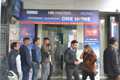Long queues, grim faces -- the DeMo moment for Yes Bank customers | Long queues, grim faces -- the DeMo moment for Yes Bank customers Long queues, grim faces -- the DeMo moment for Yes Bank customers | Long queues, grim faces -- the DeMo moment for Yes Bank customers