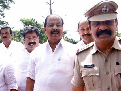 Kerala Cong chief Sudhakaran arrested by Crime Branch; released on bail | Kerala Cong chief Sudhakaran arrested by Crime Branch; released on bail