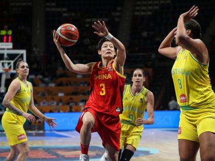 Qin Haiyang, Yang Liwei announced flag bearers for Chinese Asian Games delegation | Qin Haiyang, Yang Liwei announced flag bearers for Chinese Asian Games delegation Qin Haiyang, Yang Liwei announced flag bearers for Chinese Asian Games delegation | Qin Haiyang, Yang Liwei announced flag bearers for Chinese Asian Games delegation