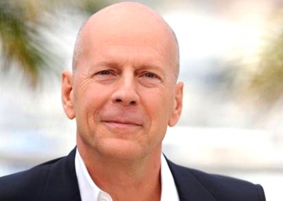 Bruce Willis slips into his 'Armageddon' spacesuit | Bruce Willis slips into his 'Armageddon' spacesuit