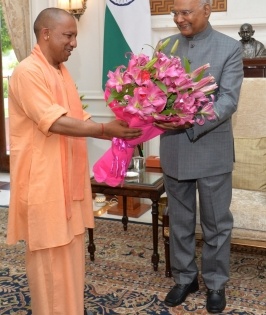 Yogi Adityanath meets President Kovind | Yogi Adityanath meets President Kovind