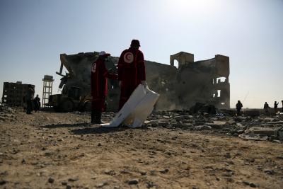 Saudi-led airstrikes hit food trucks in Yemen: Houthis | Saudi-led airstrikes hit food trucks in Yemen: Houthis