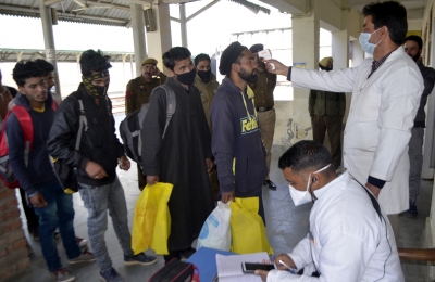 Recoveries stay ahead of new Covid cases in J&K | Recoveries stay ahead of new Covid cases in J&K Recoveries stay ahead of new Covid cases in J&K | Recoveries stay ahead of new Covid cases in J&K
