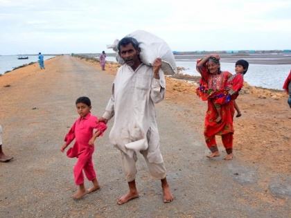 Pakistan braces for cyclone Biparjoy's landfall | Pakistan braces for cyclone Biparjoy's landfall