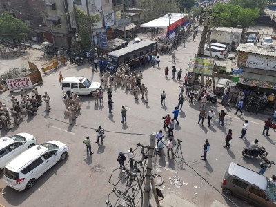 Massive security deployment in Jahangirpuri post violence | Massive security deployment in Jahangirpuri post violence
