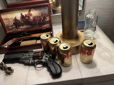 Why Musk keeps diet cokes, revolver at his bedside table | Why Musk keeps diet cokes, revolver at his bedside table Why Musk keeps diet cokes, revolver at his bedside table | Why Musk keeps diet cokes, revolver at his bedside table