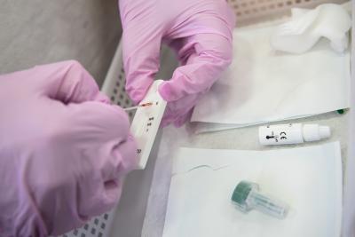 Blood tests offer early indicator of severe Covid: Study | Blood tests offer early indicator of severe Covid: Study Blood tests offer early indicator of severe Covid: Study | Blood tests offer early indicator of severe Covid: Study