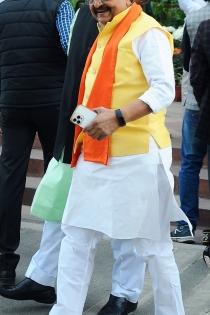 MP govt will punish IAS officer Verma for his objectionable remarks: Vijayvargiya | MP govt will punish IAS officer Verma for his objectionable remarks: Vijayvargiya