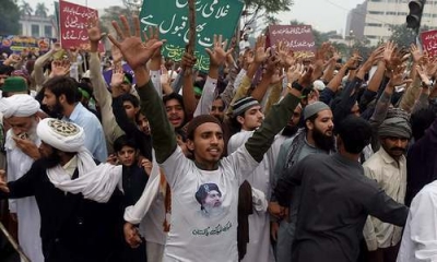 Pak govt surrenders to TLP, releases activists | Pak govt surrenders to TLP, releases activists