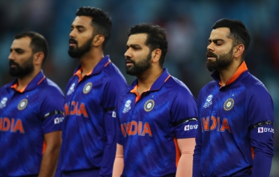 T20 World Cup: Indian team wears black arm-bands in memory of Tarak Sinha | T20 World Cup: Indian team wears black arm-bands in memory of Tarak Sinha