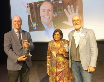 Indo-Canadian radio station honours BC's ex-premier for anti-racism work | Indo-Canadian radio station honours BC's ex-premier for anti-racism work