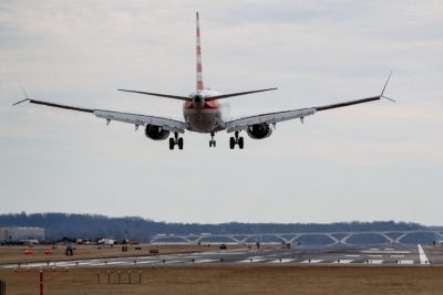 Bad weather disrupts operations at Srinagar airport, 34 flights cancelled | Bad weather disrupts operations at Srinagar airport, 34 flights cancelled Bad weather disrupts operations at Srinagar airport, 34 flights cancelled | Bad weather disrupts operations at Srinagar airport, 34 flights cancelled