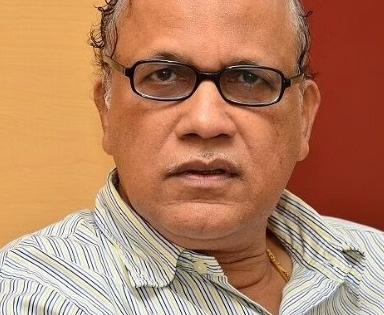Poll surveys came exact opposite: Digambar Kamat over BJP's victory | Poll surveys came exact opposite: Digambar Kamat over BJP's victory Poll surveys came exact opposite: Digambar Kamat over BJP's victory | Poll surveys came exact opposite: Digambar Kamat over BJP's victory