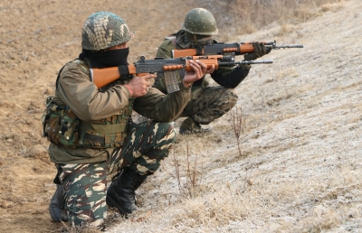 2 militants killed in Kashmir encounter | 2 militants killed in Kashmir encounter 2 militants killed in Kashmir encounter | 2 militants killed in Kashmir encounter