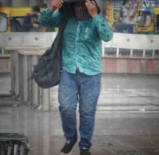 Central Delhi receives 'heavy' rainfall for 3rd straight day | Central Delhi receives 'heavy' rainfall for 3rd straight day