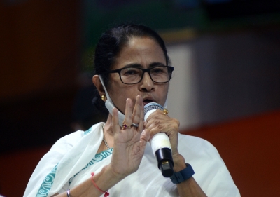 Mamata writes to PM Modi on flood situation in Bengal | Mamata writes to PM Modi on flood situation in Bengal
