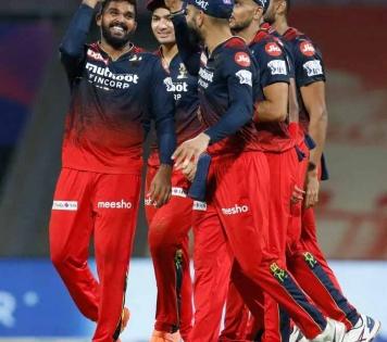 IPL 2022: Bangalore win low-scoring thriller by three wickets against Kolkata | IPL 2022: Bangalore win low-scoring thriller by three wickets against Kolkata