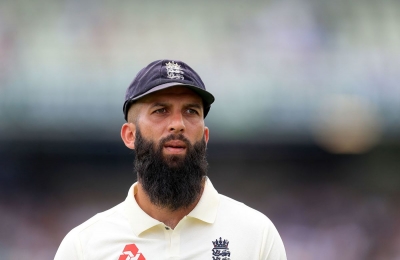 Moeen Ali unlikely to take up Yorkshire offer; may return to Warwickshire: Report | Moeen Ali unlikely to take up Yorkshire offer; may return to Warwickshire: Report