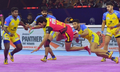 PKL 9: Bengaluru Bulls survive late surge from Thalaivas to win 40-34 | PKL 9: Bengaluru Bulls survive late surge from Thalaivas to win 40-34 PKL 9: Bengaluru Bulls survive late surge from Thalaivas to win 40-34 | PKL 9: Bengaluru Bulls survive late surge from Thalaivas to win 40-34