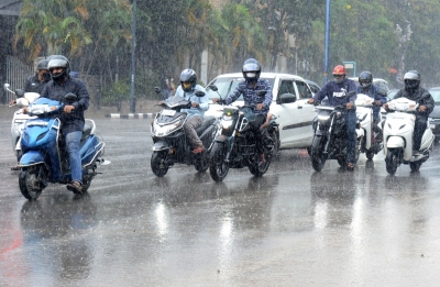 Monsoon enters Karnataka, rains in Bengaluru | Monsoon enters Karnataka, rains in Bengaluru