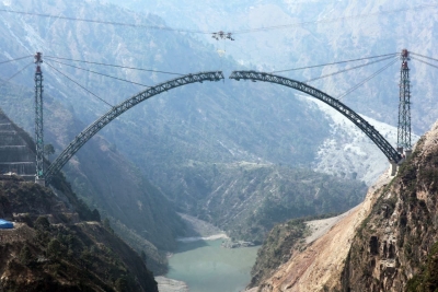 Kashmir railway link bridging the economic gaps | Kashmir railway link bridging the economic gaps