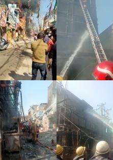 Fire breaks out at Delhi restaurant, 3 rescued | Fire breaks out at Delhi restaurant, 3 rescued