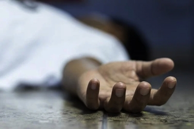 UP: 4-yr-old girl found dead in paddy field | UP: 4-yr-old girl found dead in paddy field