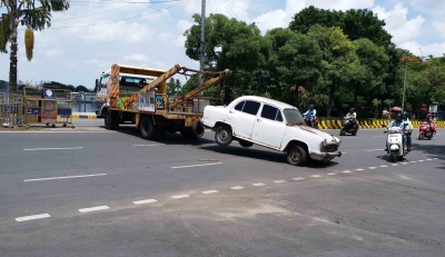 Bengal govt starts scrapping old vehicles to replace them with EVs | Bengal govt starts scrapping old vehicles to replace them with EVs