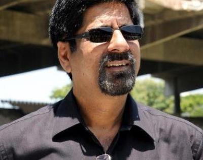 Former cricket captain Srikkanth makes maiden visit to Mahakaleshwar | Former cricket captain Srikkanth makes maiden visit to Mahakaleshwar Former cricket captain Srikkanth makes maiden visit to Mahakaleshwar | Former cricket captain Srikkanth makes maiden visit to Mahakaleshwar