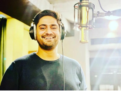 Amit Mishra lends his voice to 'Potluck' title track | Amit Mishra lends his voice to 'Potluck' title track