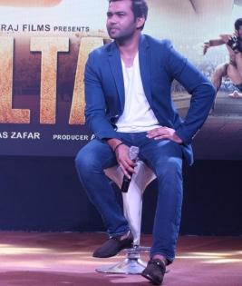 Saif-Dimple starrer series 'Tandav' about power-hungry world of politics | Saif-Dimple starrer series 'Tandav' about power-hungry world of politics Saif-Dimple starrer series 'Tandav' about power-hungry world of politics | Saif-Dimple starrer series 'Tandav' about power-hungry world of politics