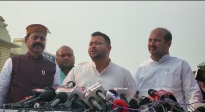 ED raid was over in 30 minutes, served them food: Tejashwi | ED raid was over in 30 minutes, served them food: Tejashwi