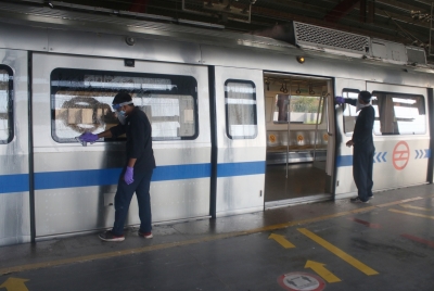 Blue, Pink lines of Delhi Metro resume services after 171 days | Blue, Pink lines of Delhi Metro resume services after 171 days