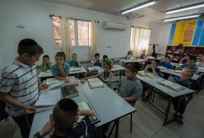 Schools to reopen in Israel on Tuesday amid pandemic | Schools to reopen in Israel on Tuesday amid pandemic